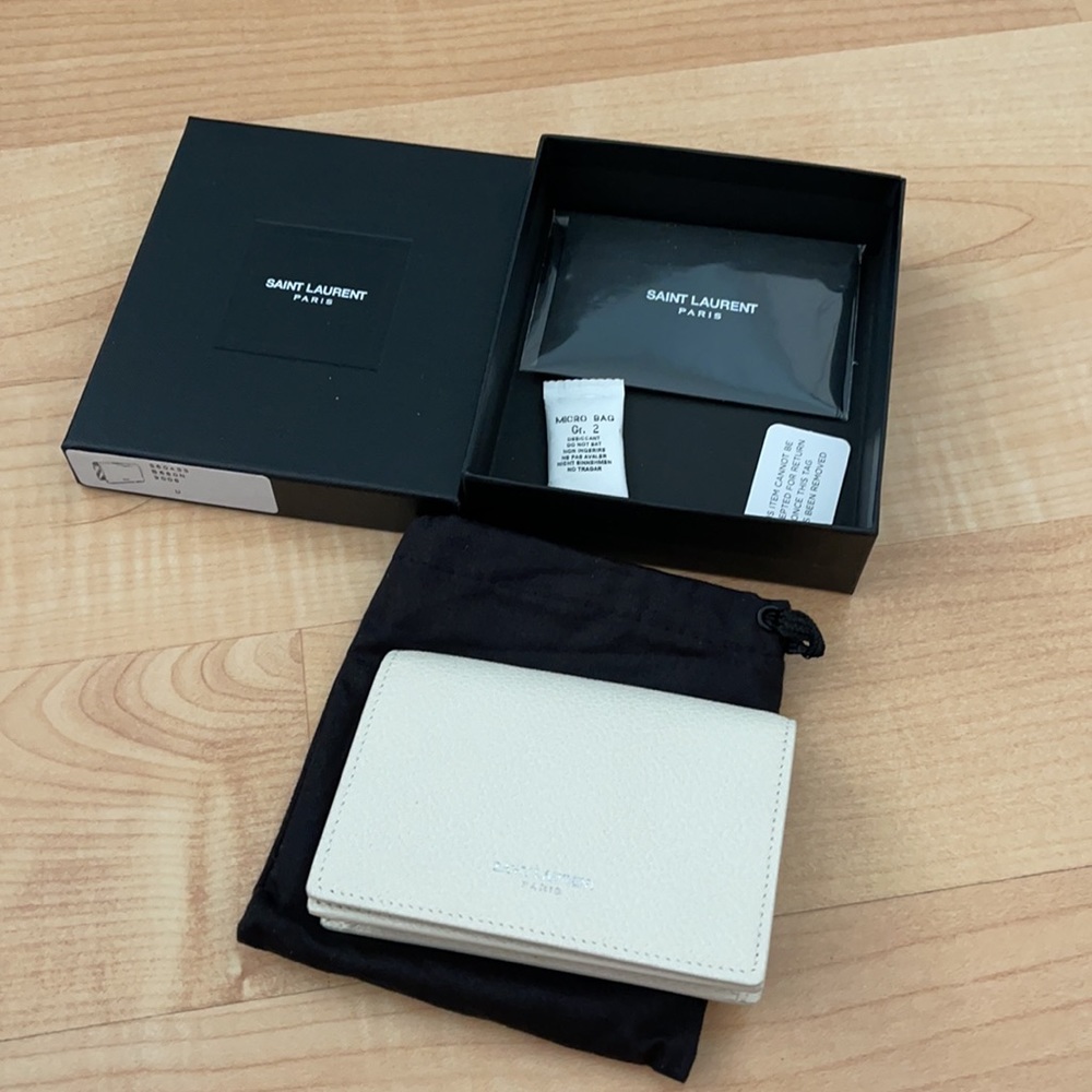 New Saint Laurent beige/ivory cardholder
